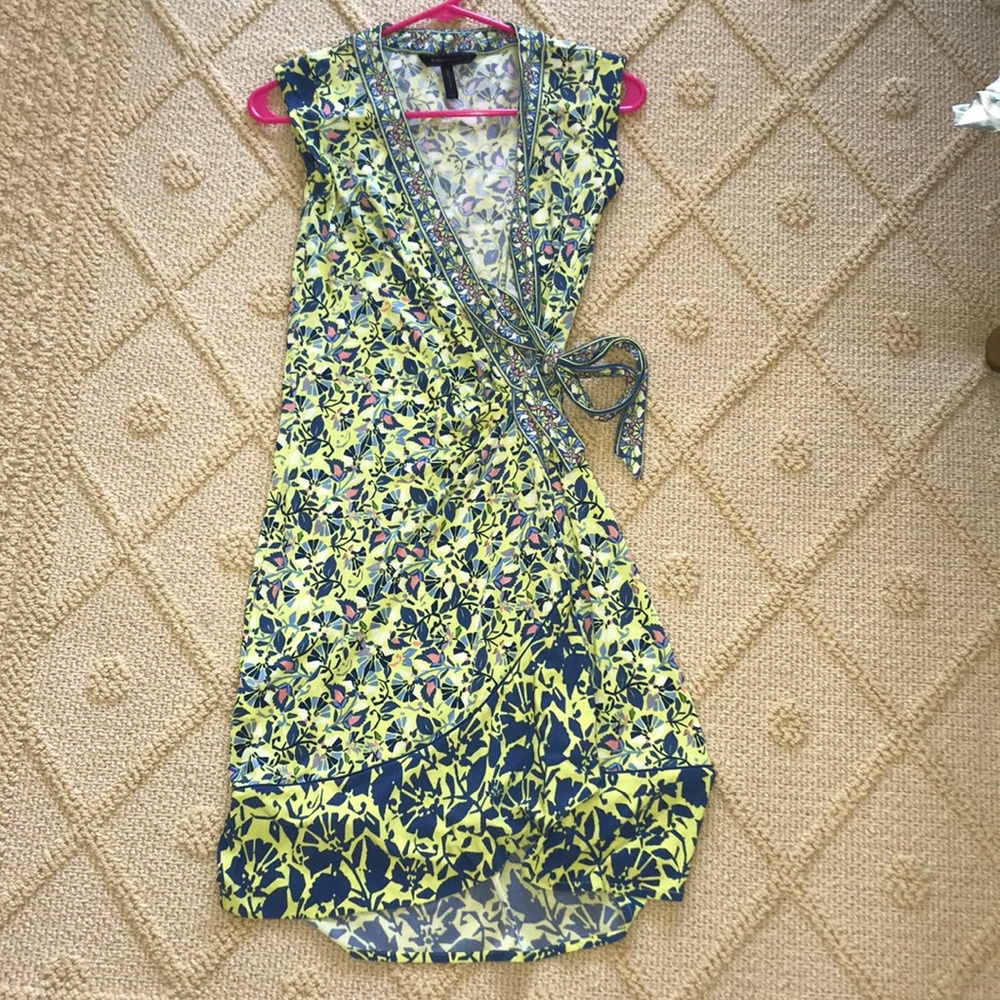 BCBG MAXAZRIA floral wrap dress.